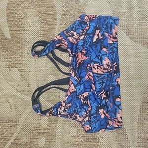 Lululemon size 10 bra Energy Exhale